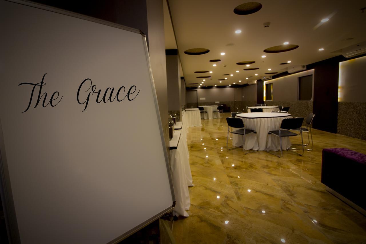 Хостел The Grace Колката Екстер'єр фото